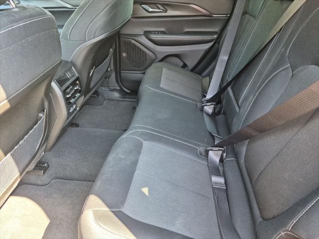 2024 Jeep Cherokee - $28,500
