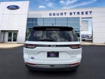 2025 Grand Cherokee Thumbnail 4