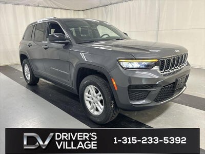 Photo of a 2025 Jeep Grand Cherokee 4X4 Laredo 4DR SUV for sale