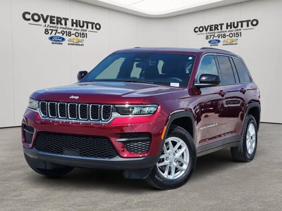 Photo of a 2025 Jeep Grand Cherokee 4X4 Laredo 4DR SUV for sale