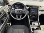 2025 Grand Cherokee Thumbnail 14