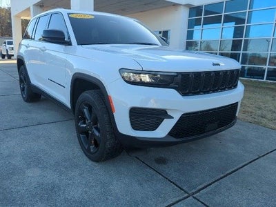 2025 Jeep Grand Cherokee 4X4 Altitude 4DR SUV