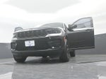 2025 Grand Cherokee Thumbnail 33