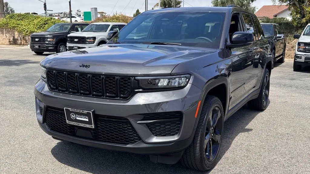 2025 Jeep Grand Cherokee Altitude X