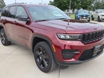 2025 Grand Cherokee Thumbnail 3