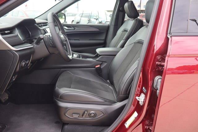 2025 Jeep Cherokee