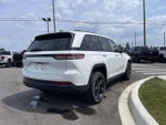 2023 Grand Cherokee Thumbnail 5