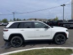 2023 Grand Cherokee Thumbnail 6
