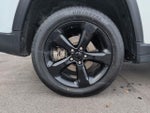 2023 Grand Cherokee Thumbnail 12