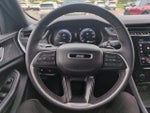2023 Grand Cherokee Thumbnail 32