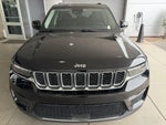 2023 Grand Cherokee Thumbnail 2