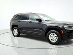 2023 Grand Cherokee Thumbnail 3
