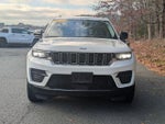2023 Grand Cherokee Thumbnail 2
