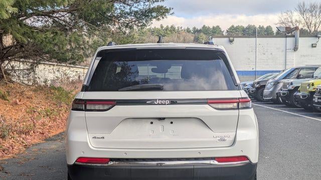2023 Jeep Grand Cherokee Laredo
