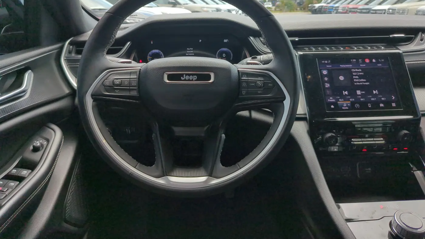 2023 Jeep Grand Cherokee Altitude