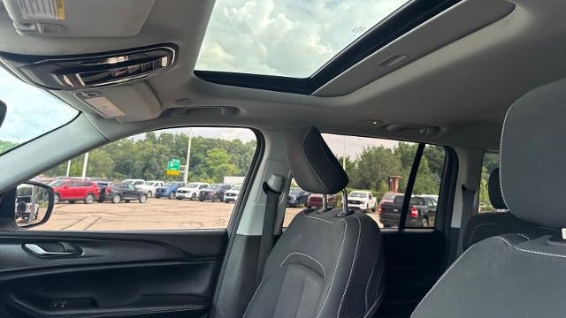2023 Jeep Grand Cherokee Laredo X