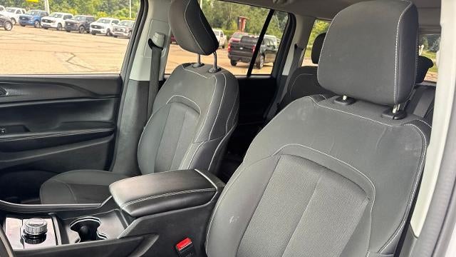 2023 Jeep Grand Cherokee Laredo X