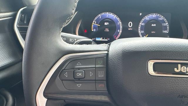 2023 Jeep Grand Cherokee Laredo X