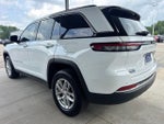2023 Grand Cherokee Thumbnail 5