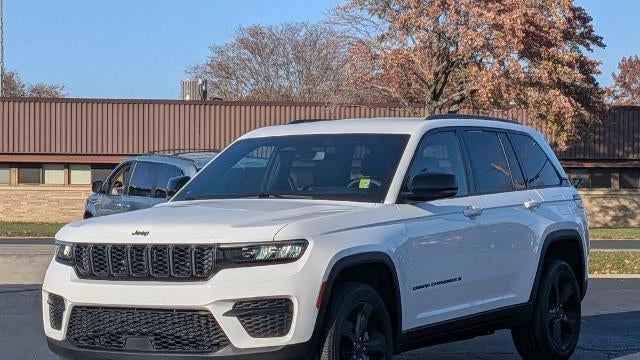 2024 Jeep Grand Cherokee Laredo
