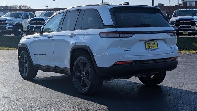 2024 Jeep Grand Cherokee Laredo