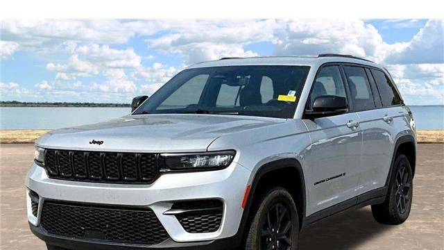 2024 Jeep Grand Cherokee Laredo