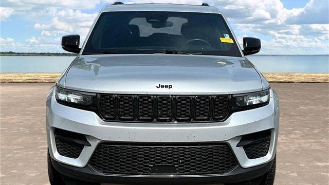 2024 Jeep Grand Cherokee Laredo