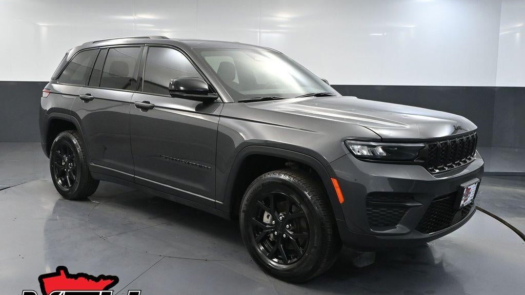 Preowned 2024 Jeep Grand Cherokee Altitude for Sale