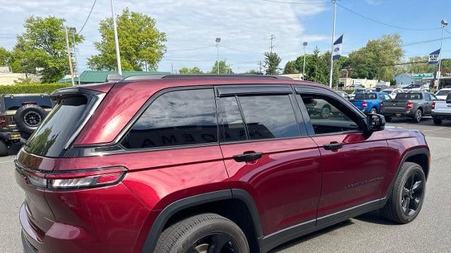 2024 Jeep Grand Cherokee Laredo