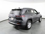 2025 Grand Cherokee Thumbnail 15