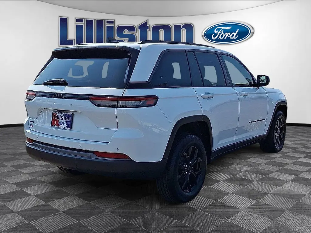 2026 Jeep Cherokee - $44,360