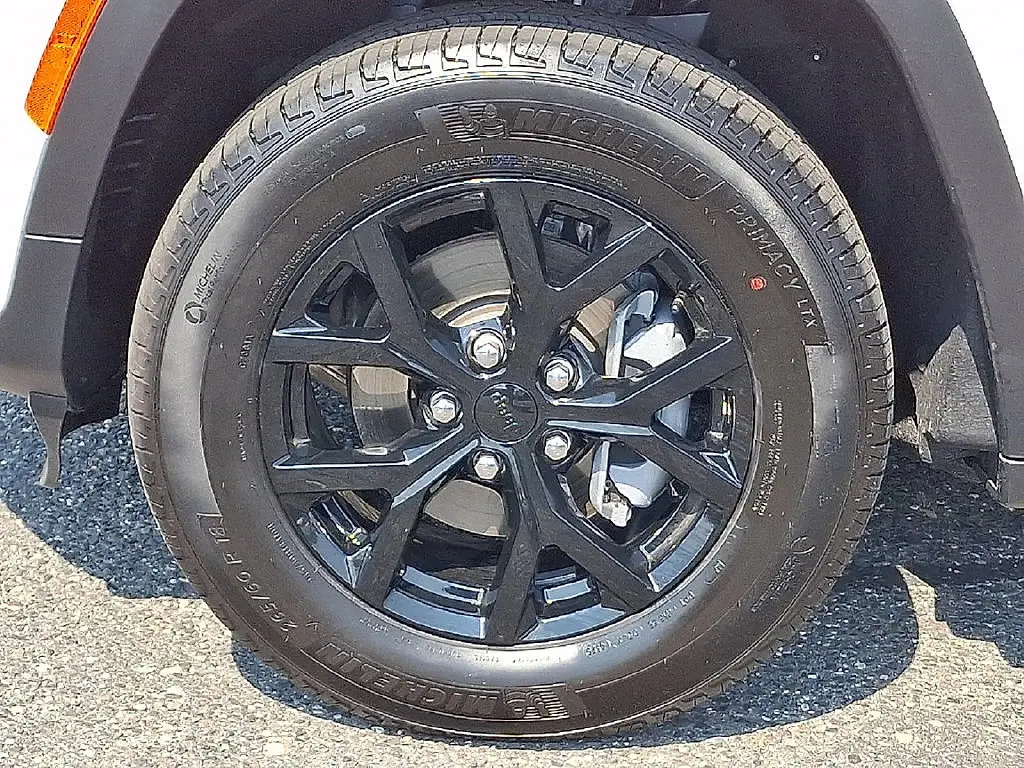 2026 Jeep Cherokee - $44,360
