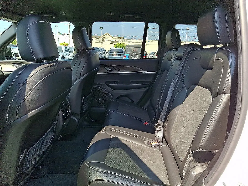 2026 Jeep Cherokee - $44,360