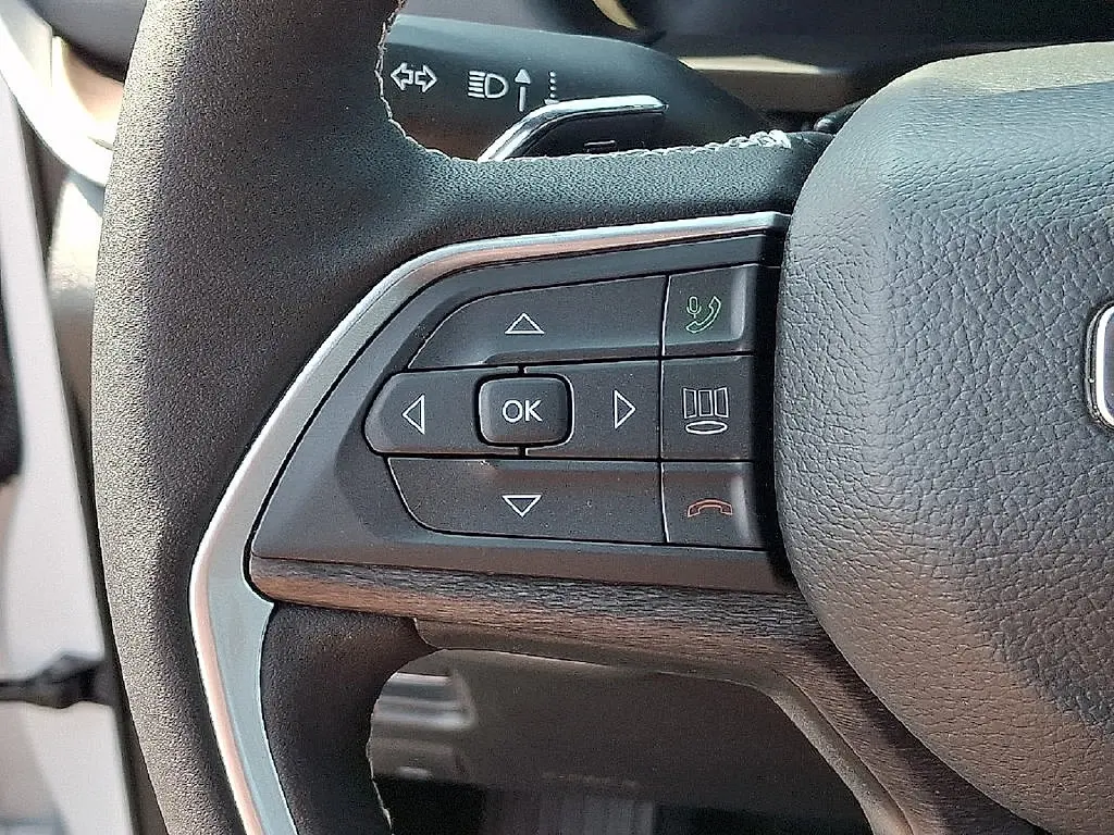 2026 Jeep Cherokee - $44,360