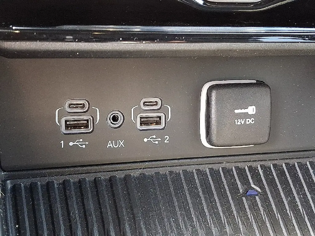 2026 Jeep Cherokee - $44,360