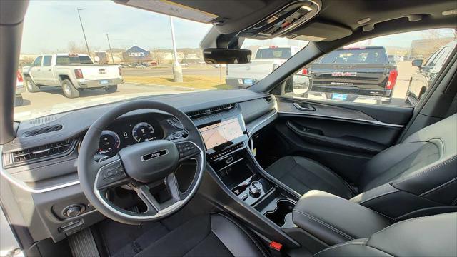 2026 Jeep Grand Cherokee Altitude