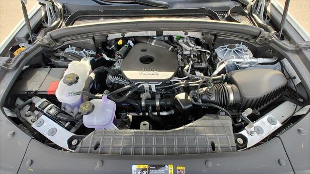 2026 Jeep Grand Cherokee Altitude