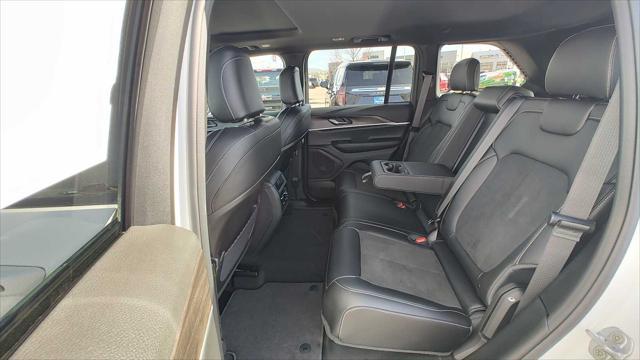 2026 Jeep Grand Cherokee Altitude
