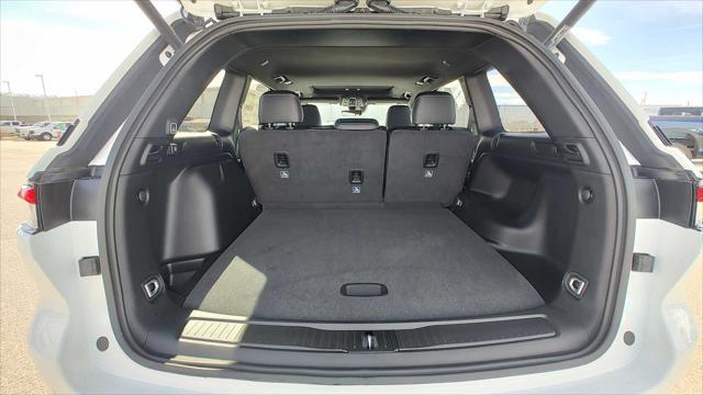 2026 Jeep Grand Cherokee Altitude