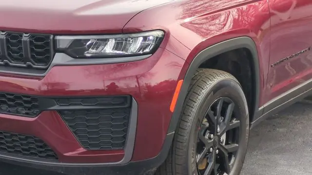 2026 Jeep Grand Cherokee Altitude