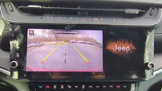 2026 Jeep Grand Cherokee Altitude