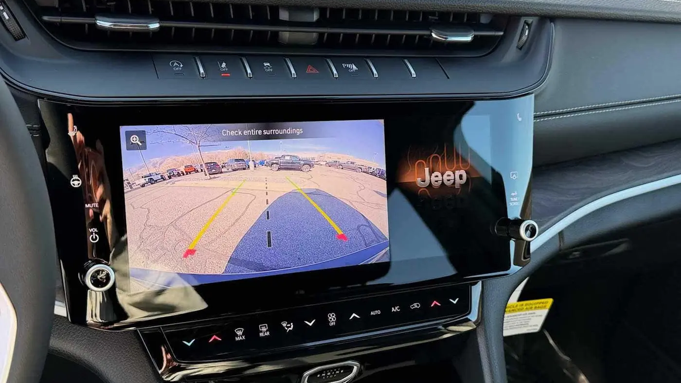 2026 Jeep Grand Cherokee Altitude