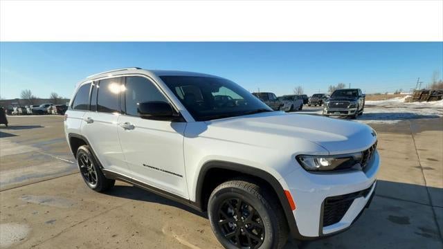 2026 Jeep Grand Cherokee Altitude