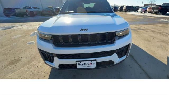 2026 Jeep Grand Cherokee Altitude