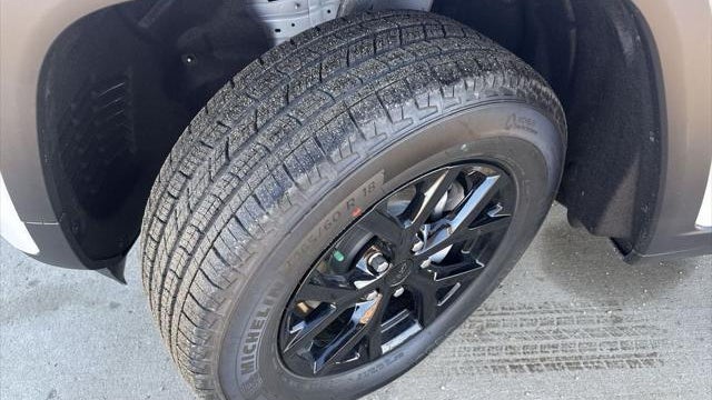 2026 Jeep Grand Cherokee Altitude
