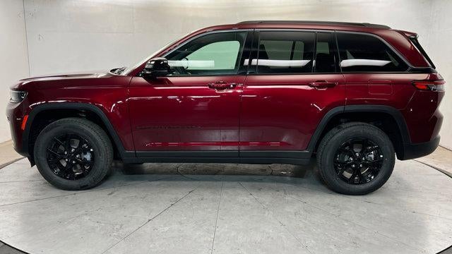 2026 Jeep Grand Cherokee Altitude