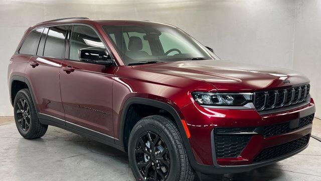 2026 Jeep Grand Cherokee Altitude