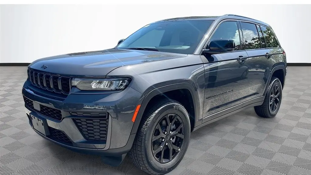 Preowned 2026 Jeep Grand Cherokee Altitude for Sale