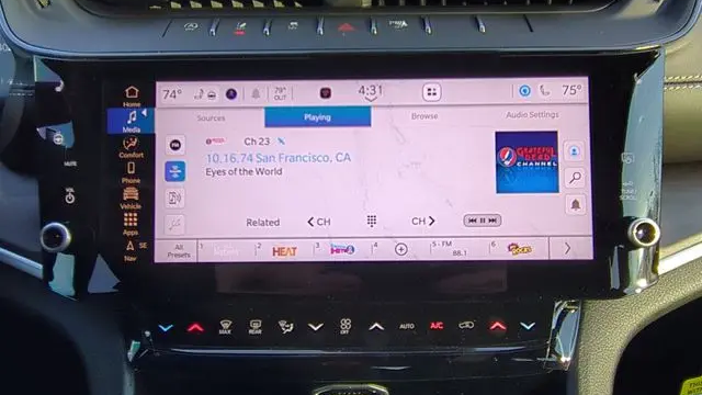 2026 Jeep Grand Cherokee Altitude