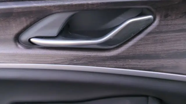 2026 Jeep Grand Cherokee Altitude